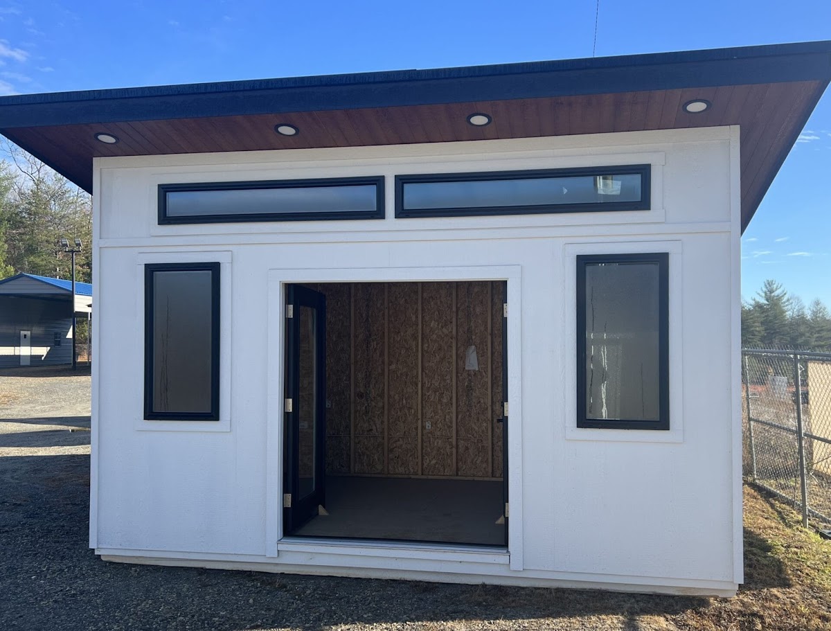 10x16 Studio (45149)