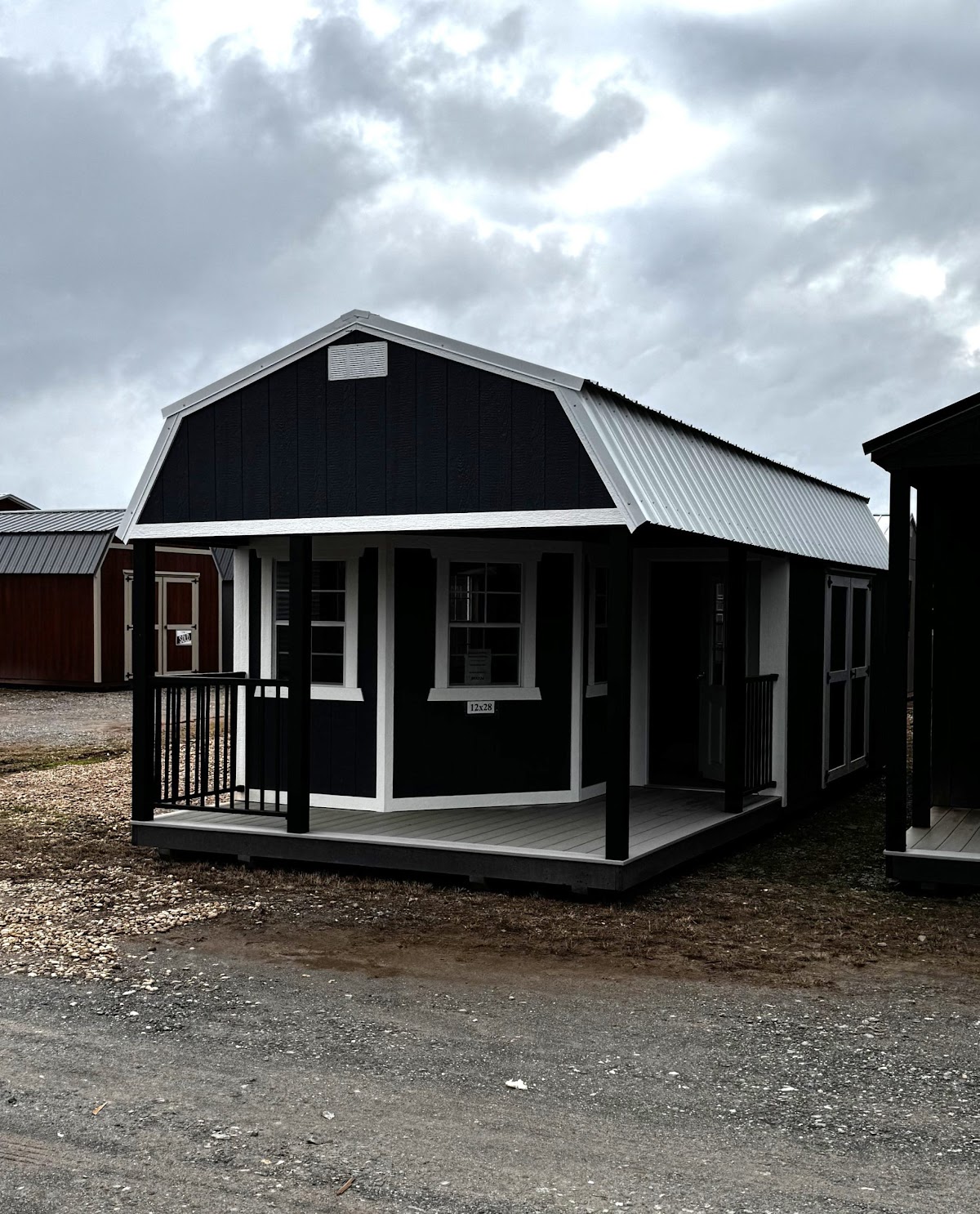 12x28 Deluxe Lofted Cabin (55224)